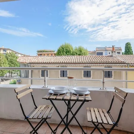 Apartment Aigle D'or Furnished Flat *